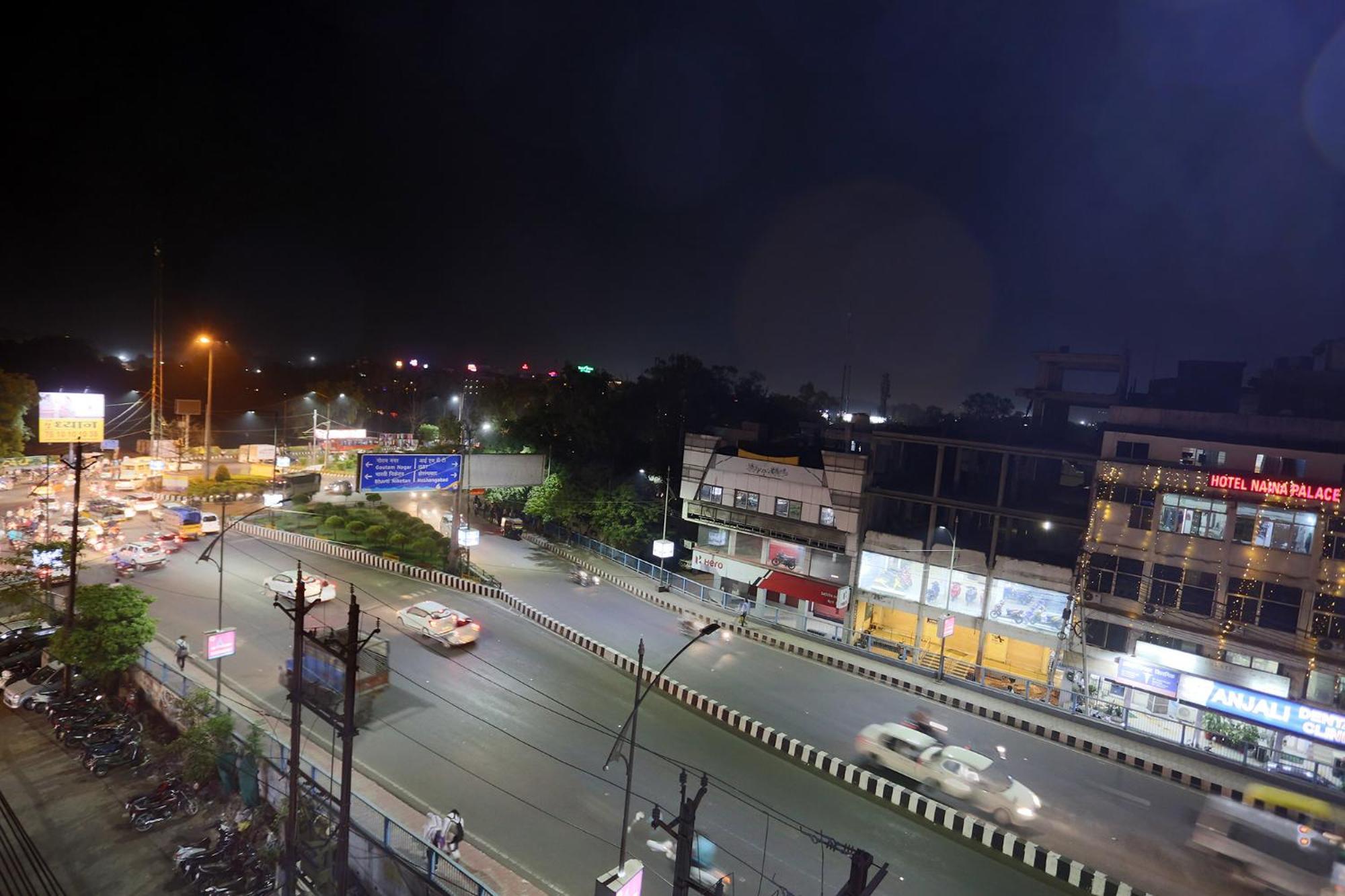 Fabhotel Midland Bhopal Exterior photo